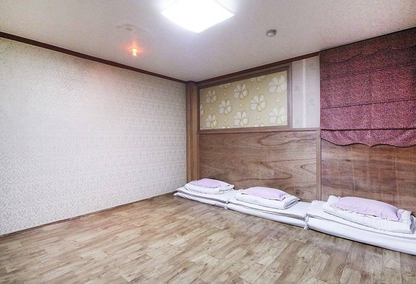 Motel Youngcheon Mido