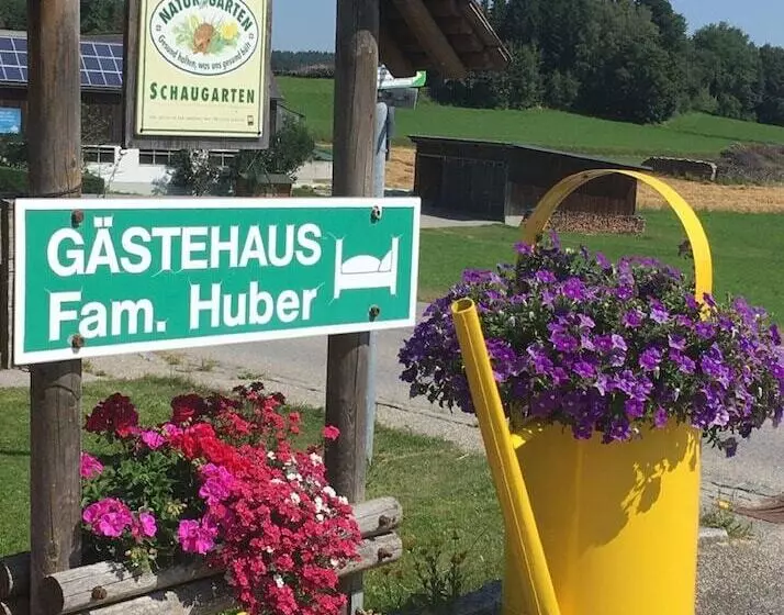 Majatalo Gästehaus Huber