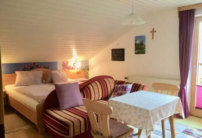 Majatalo Gästehaus Huber