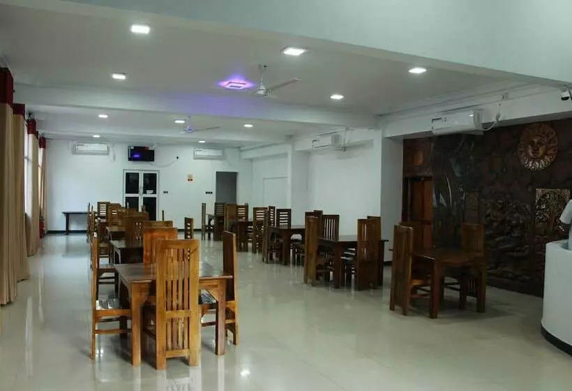 Ananthi Hotels