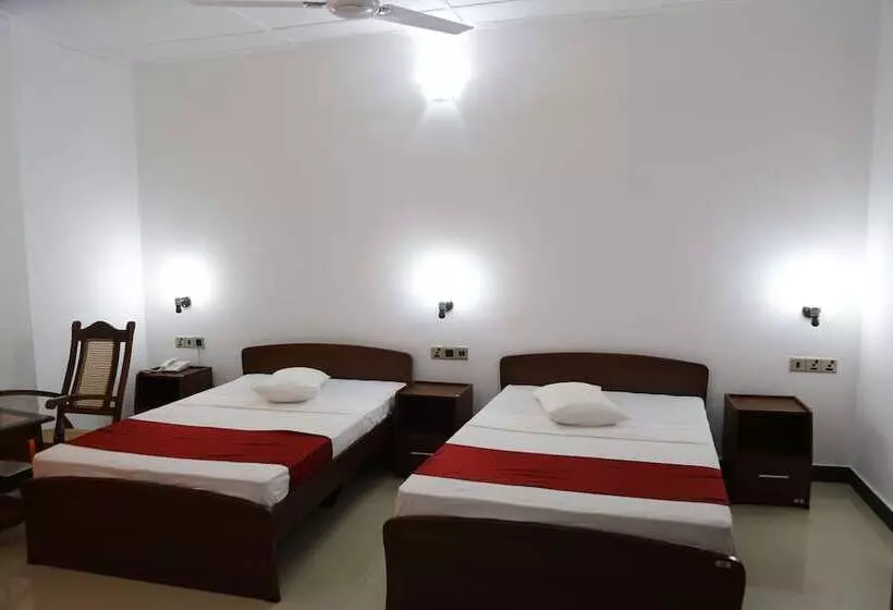 Ananthi Hotels