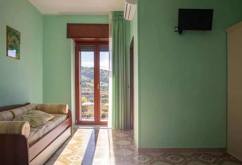 Aamiaismajoitus (B&B) Bb La Mortella With Pool