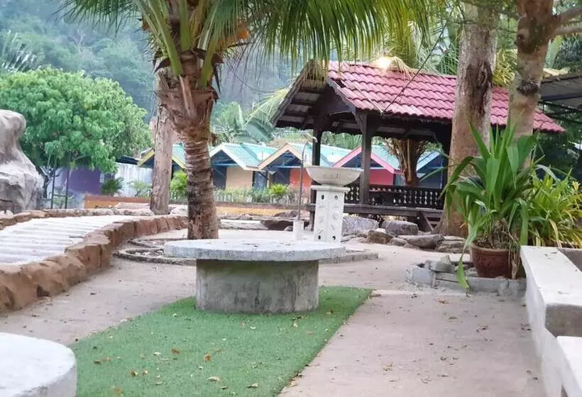 ホテル Alang Kenari Resort