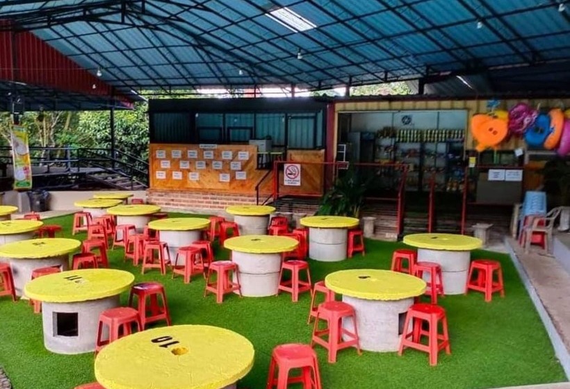 호텔 Alang Kenari Resort