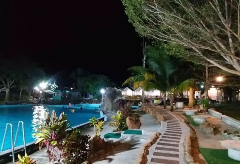ホテル Alang Kenari Resort