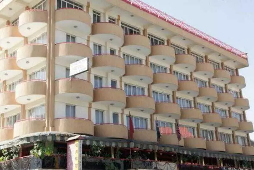 ホテル Avenue Suites