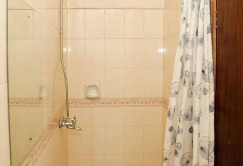 هتل Avenue Suites