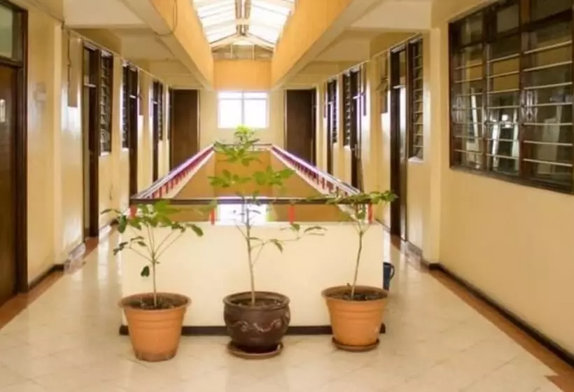 ホテル Avenue Suites