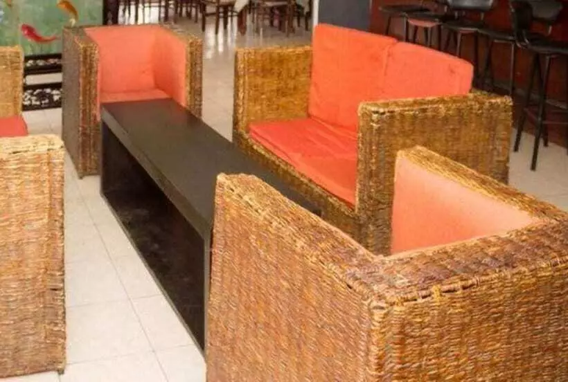 ホテル Avenue Suites