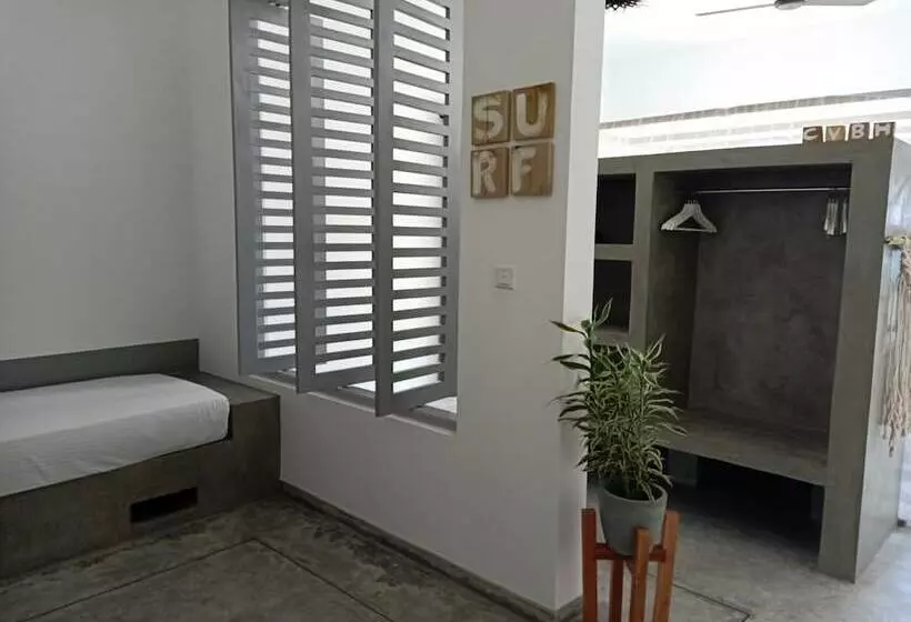 هتل Cool Vibes Beach House