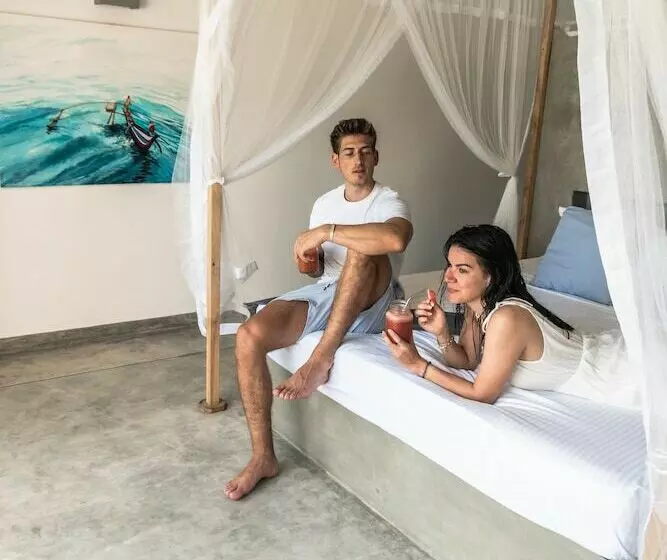 هتل Cool Vibes Beach House