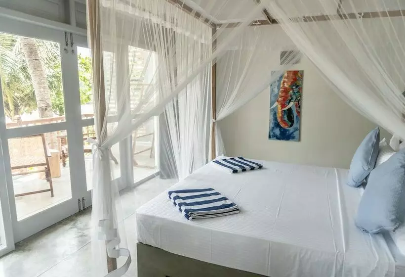 هتل Cool Vibes Beach House