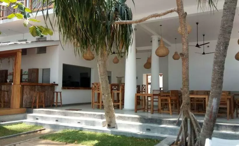 هتل Cool Vibes Beach House