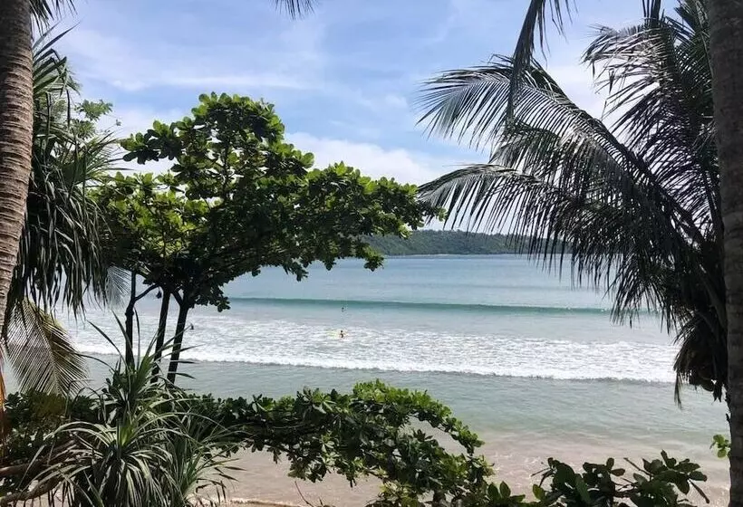 هتل Cool Vibes Beach House