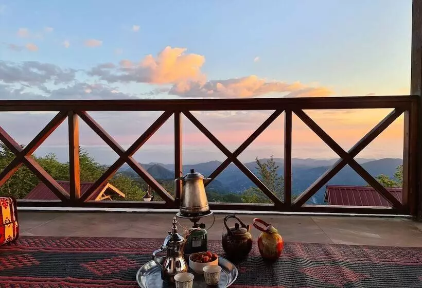 Hotelli Flora Handüzü Resort & Wellness Bungalow