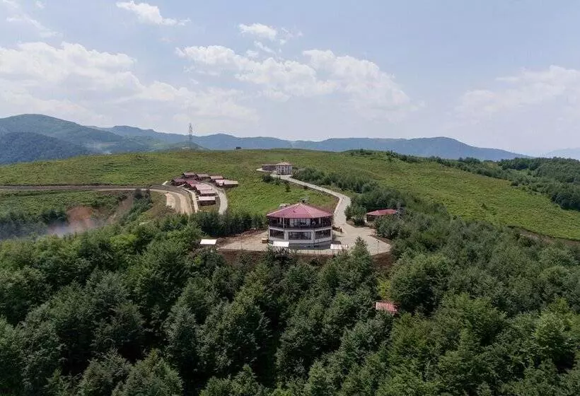 Hotelli Flora Handüzü Resort & Wellness Bungalow