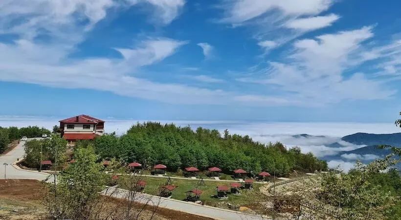 Hotelli Flora Handüzü Resort & Wellness Bungalow