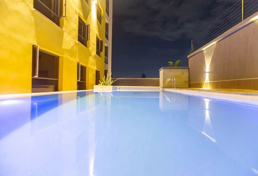 هتل Kozi Suites Nairobi Airport