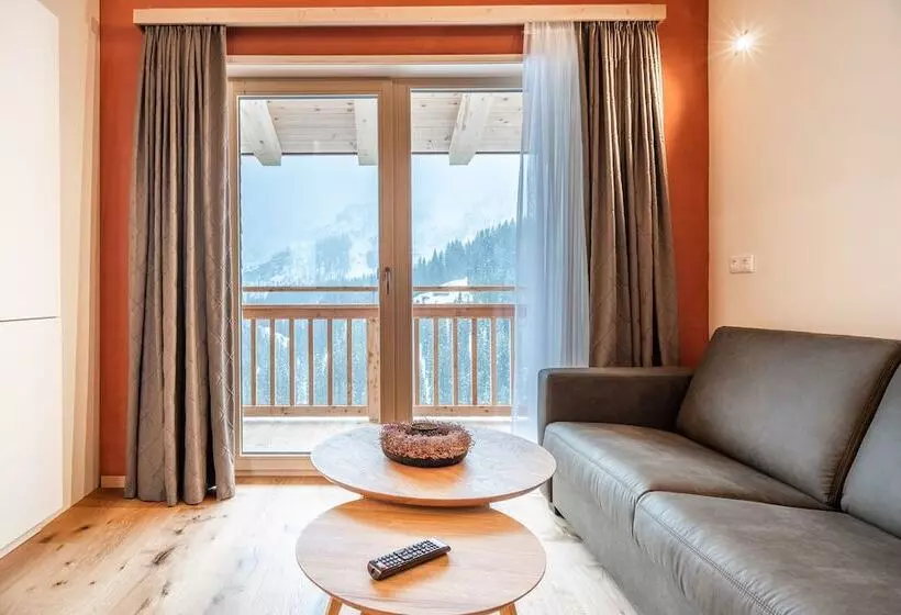 Hotelli Naturhaus Gehren