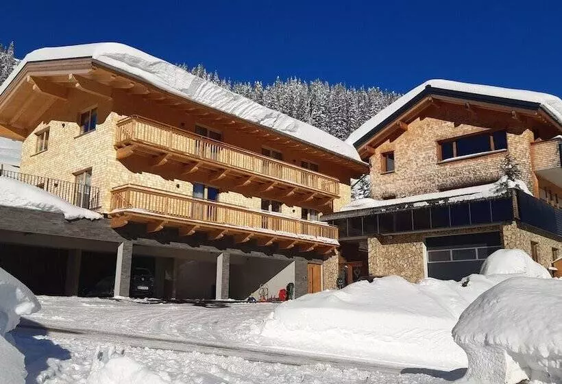 Hotelli Naturhaus Gehren