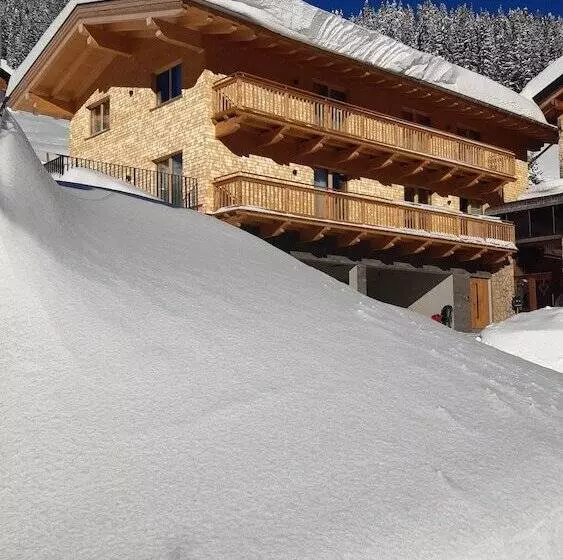 Hotelli Naturhaus Gehren