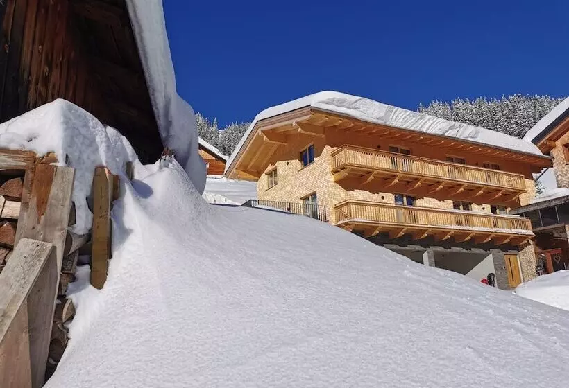 Hotelli Naturhaus Gehren