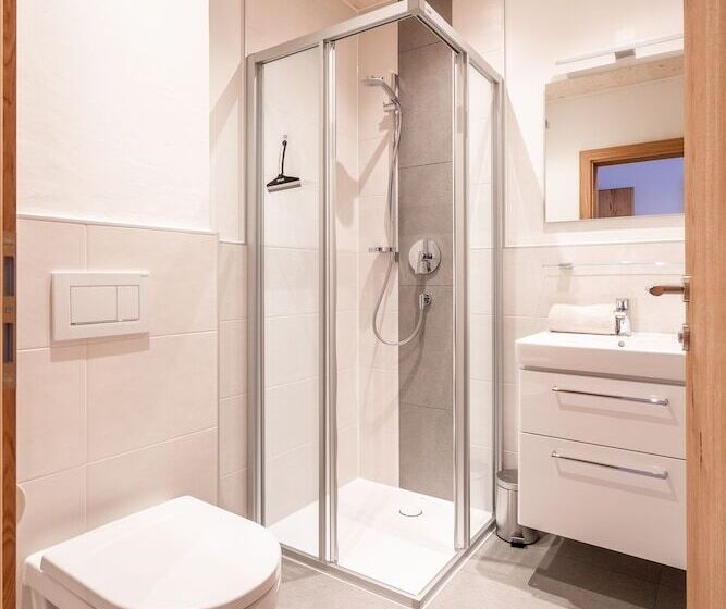 ホテル Naturhaus Gehren