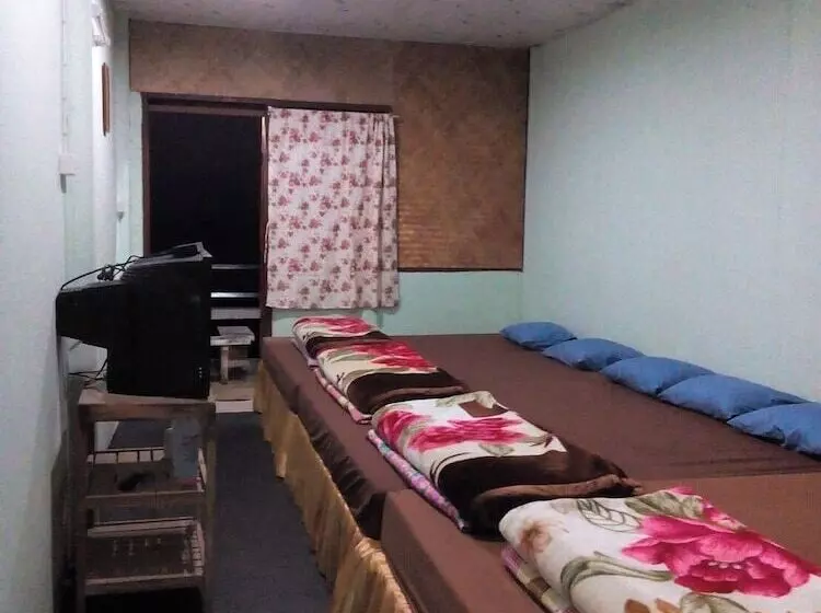 Hotelli Phucheefah Yodmanee Resort