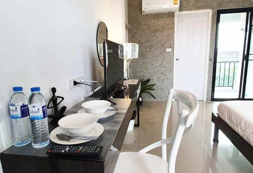 호텔 Samutsakorn Apartment