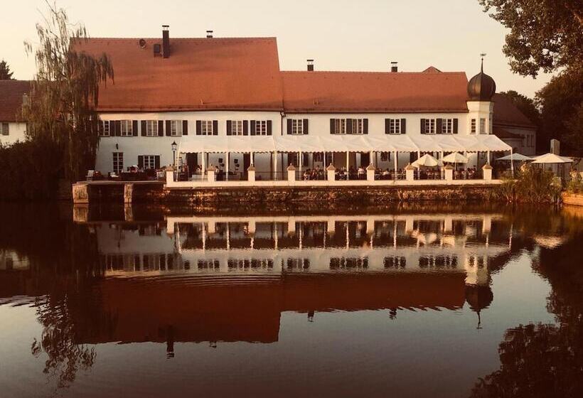 Hotelli Schloss Otting