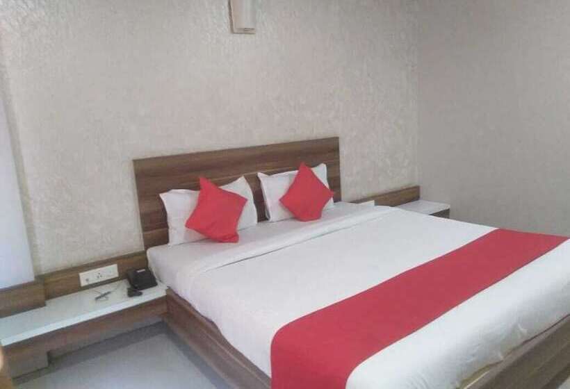 Отель Shahu And Sai Shahu