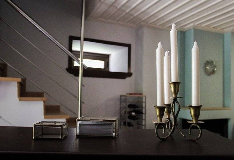 בית מלון כפרי Tsarbou Guesthouse