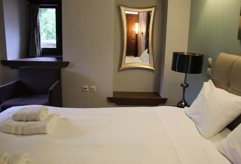 ホテル Tsarbou Guesthouse