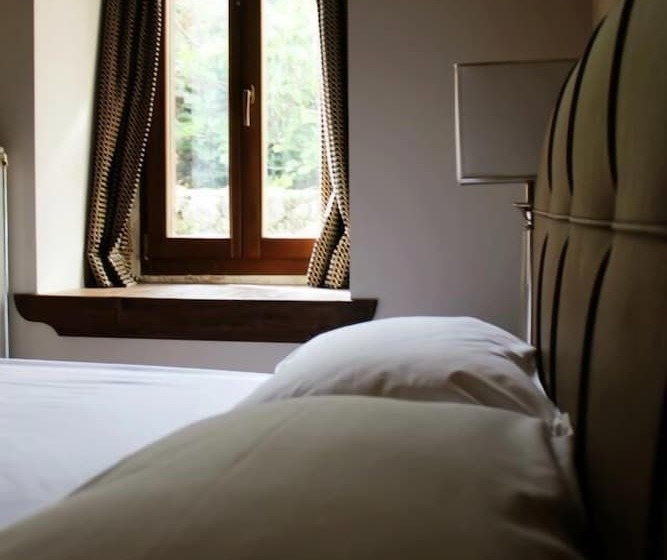 בית מלון כפרי Tsarbou Guesthouse