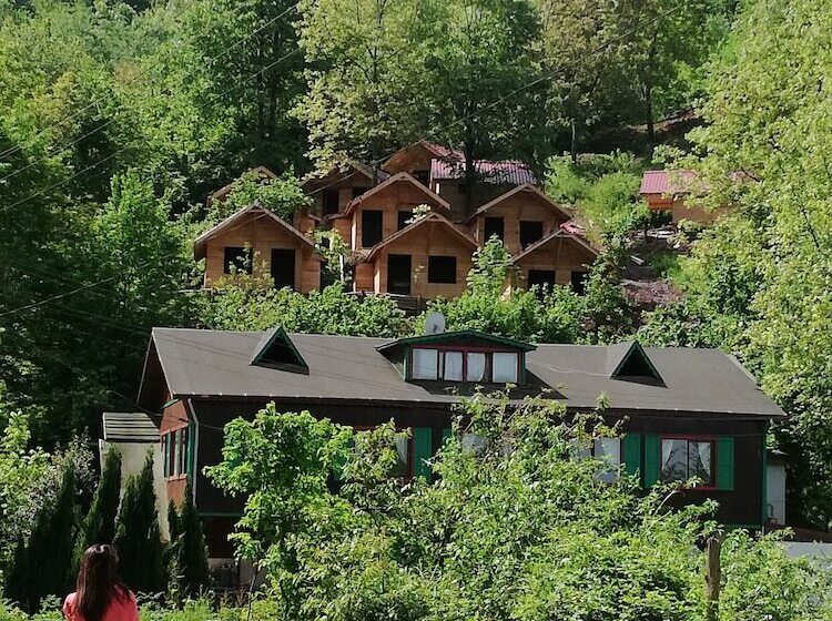 בית מלון כפרי Yesil Dus Vadisi Bungalow Restoran