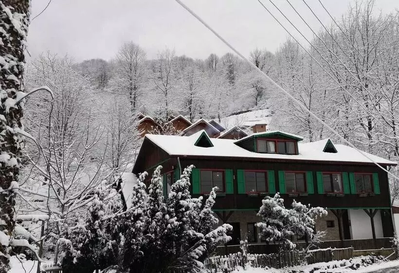 Hotelli Yesil Dus Vadisi Bungalow Restoran