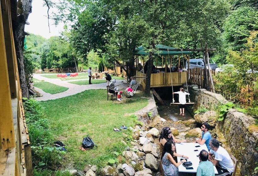 בית מלון כפרי Yesil Dus Vadisi Bungalow Restoran