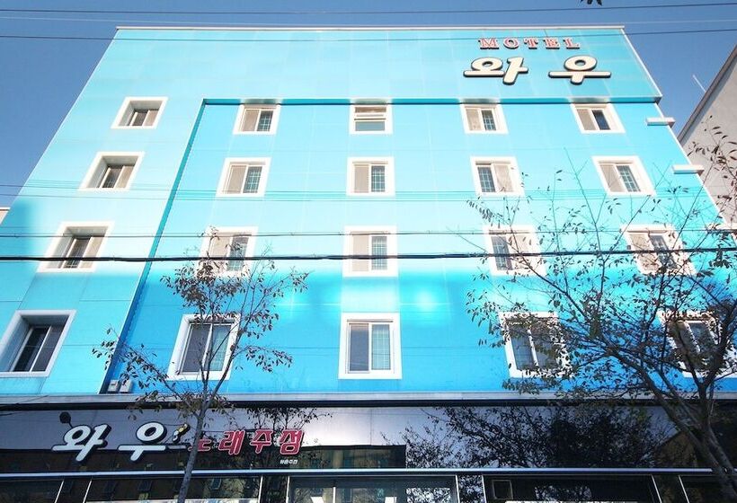 Motel Tongyeong Wow