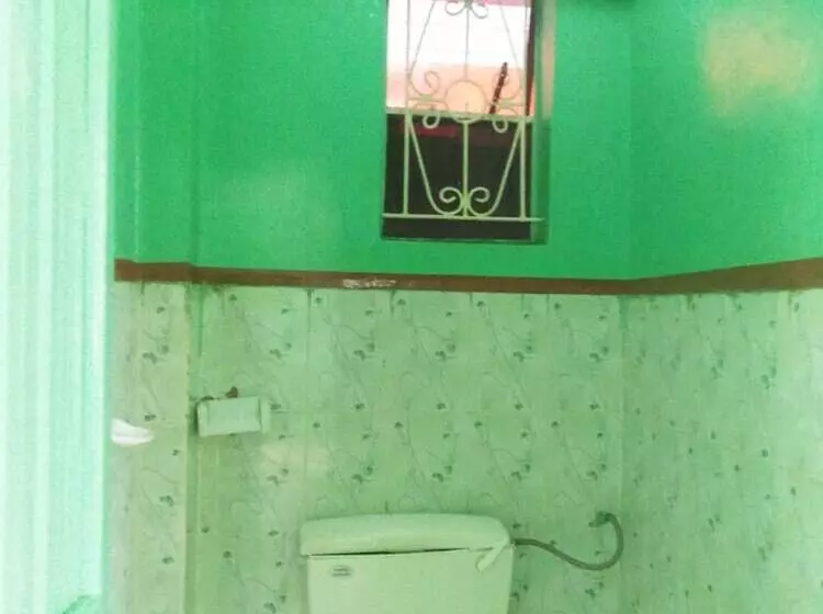 پانسیون Baraka Guest House   Adults Only