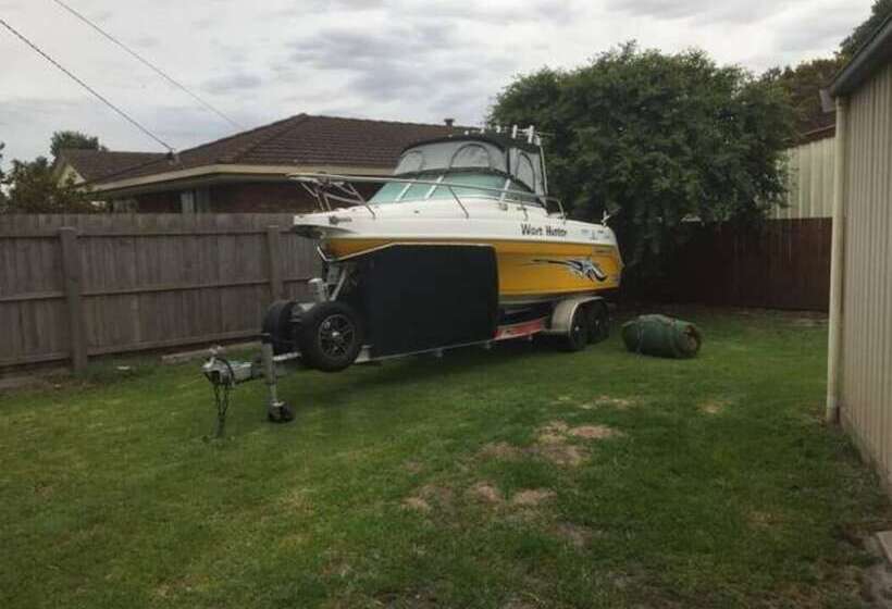 פנסיון Bluefin Tuna Fishermen Whale Watching