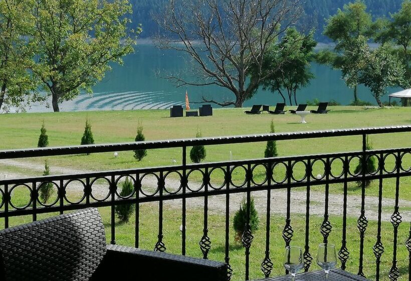 膳宿费 Gradinile Romane