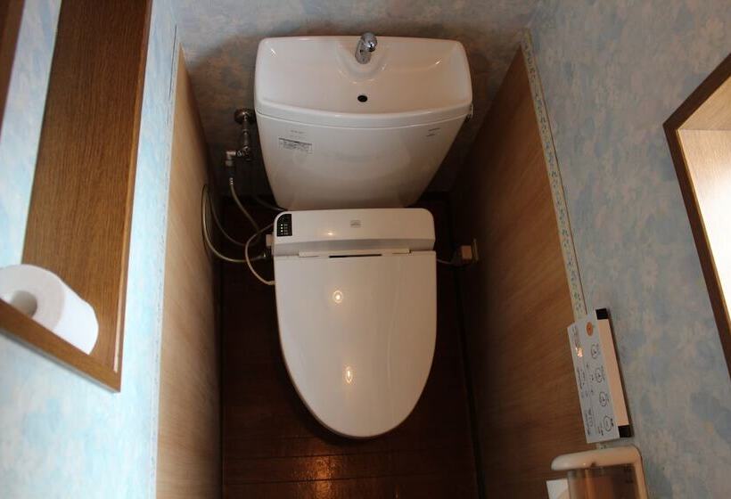 פנסיון Guest House Otsu