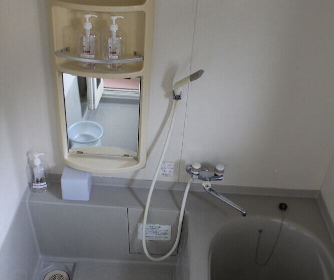 פנסיון Guest House Otsu