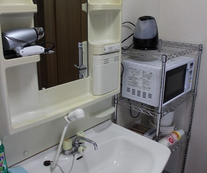 פנסיון Guest House Otsu