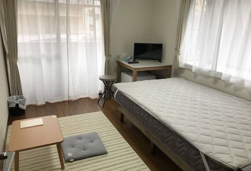 פנסיון Guest House Otsu