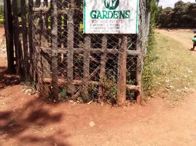 پانسیون Mseven Gardens M7