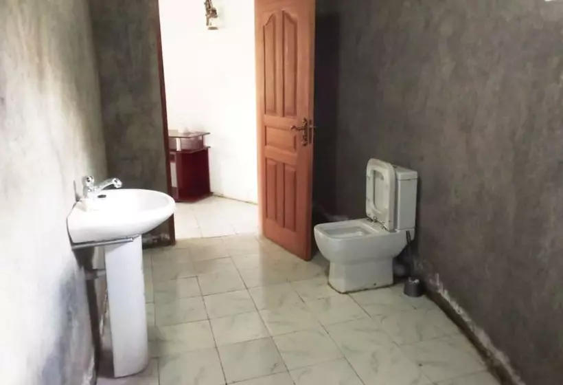 پانسیون Mseven Gardens M7