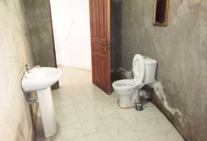 پانسیون Mseven Gardens M7