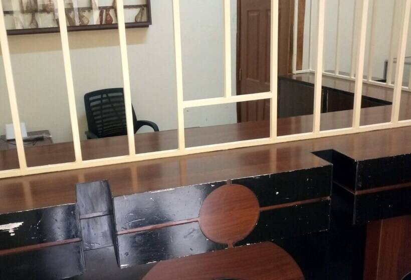 پانسیون Mugoiri Lodge