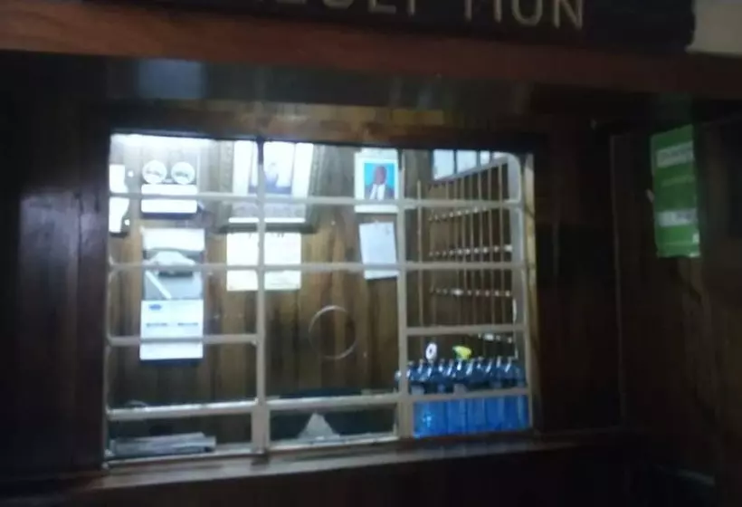 پانسیون Palace Royal Lodge   Adults Only